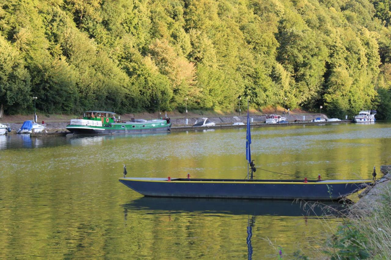 Au Bois Charmant Waulsort Exterior foto